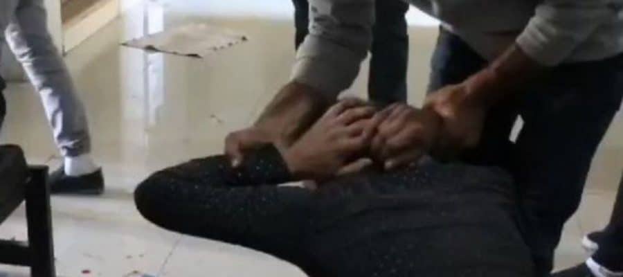 Vídeo de pai chorando por morte de criança não tem relação com vacina