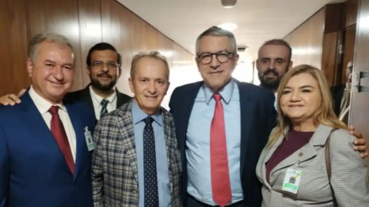 Cofen vai ao Planalto cobrar Piso Salarial e outros direitos da Enfermagem