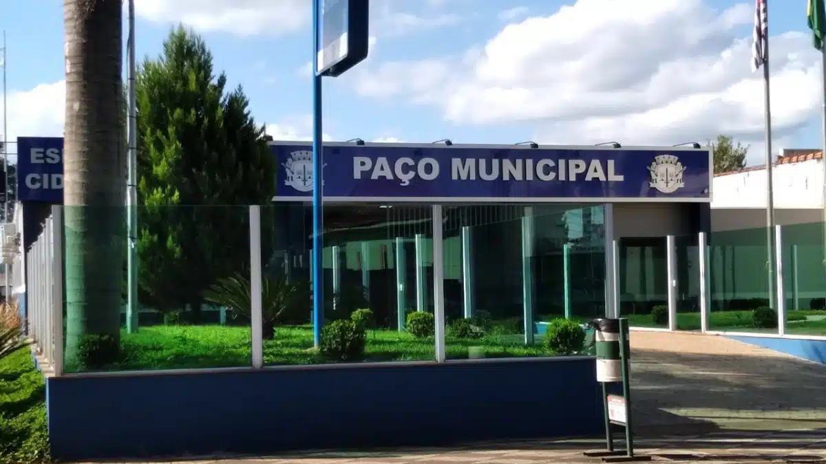 Câmara Municipal de Buri emite moção em apoio à vigência do piso salarial da enfermagem